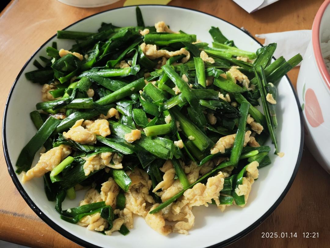 韭菜炒鸡蛋——三分钟快手下饭菜 掌握火候的秘诀
