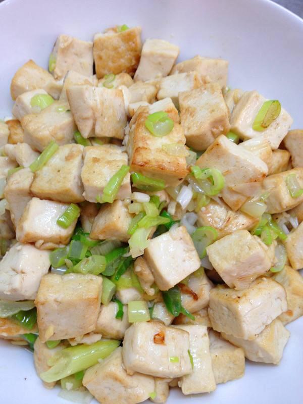炒豆腐的做法