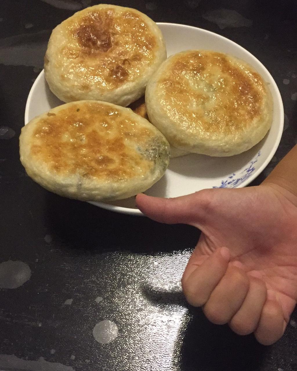 薄皮韭菜饼