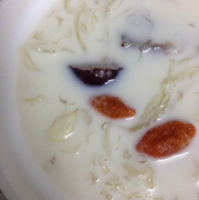 牛奶燕窝
