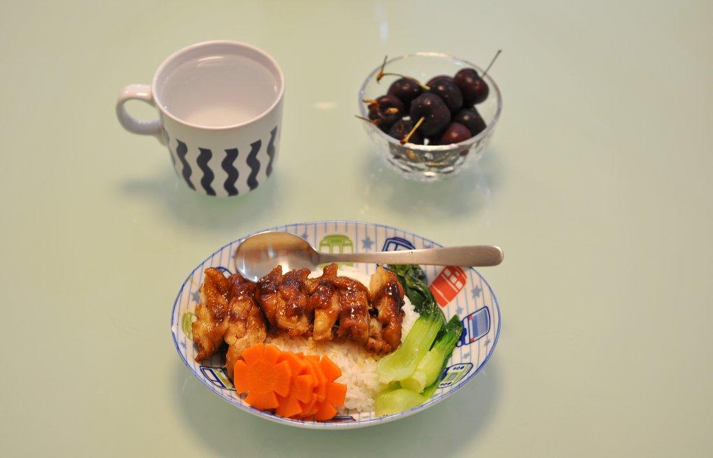 照烧鸡腿饭