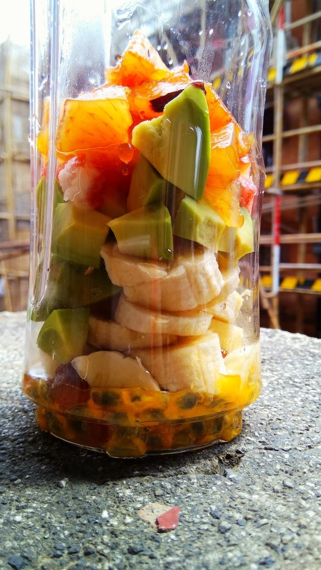 百香果+西梅+牛油果+无花果+香蕉+酸奶0糖 特浓奶昔