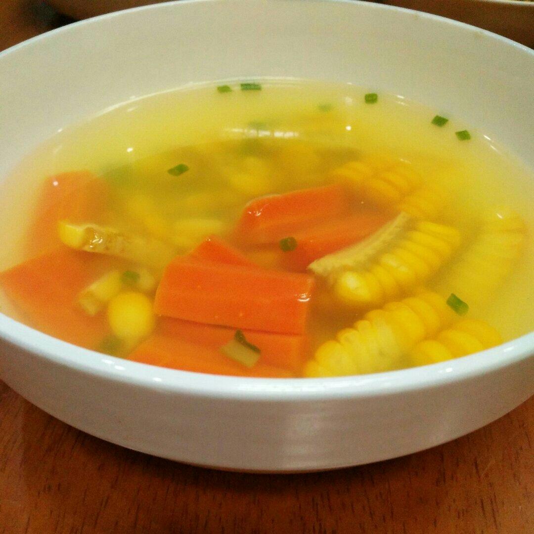 青梅酒家做的胡萝卜玉米素汤
