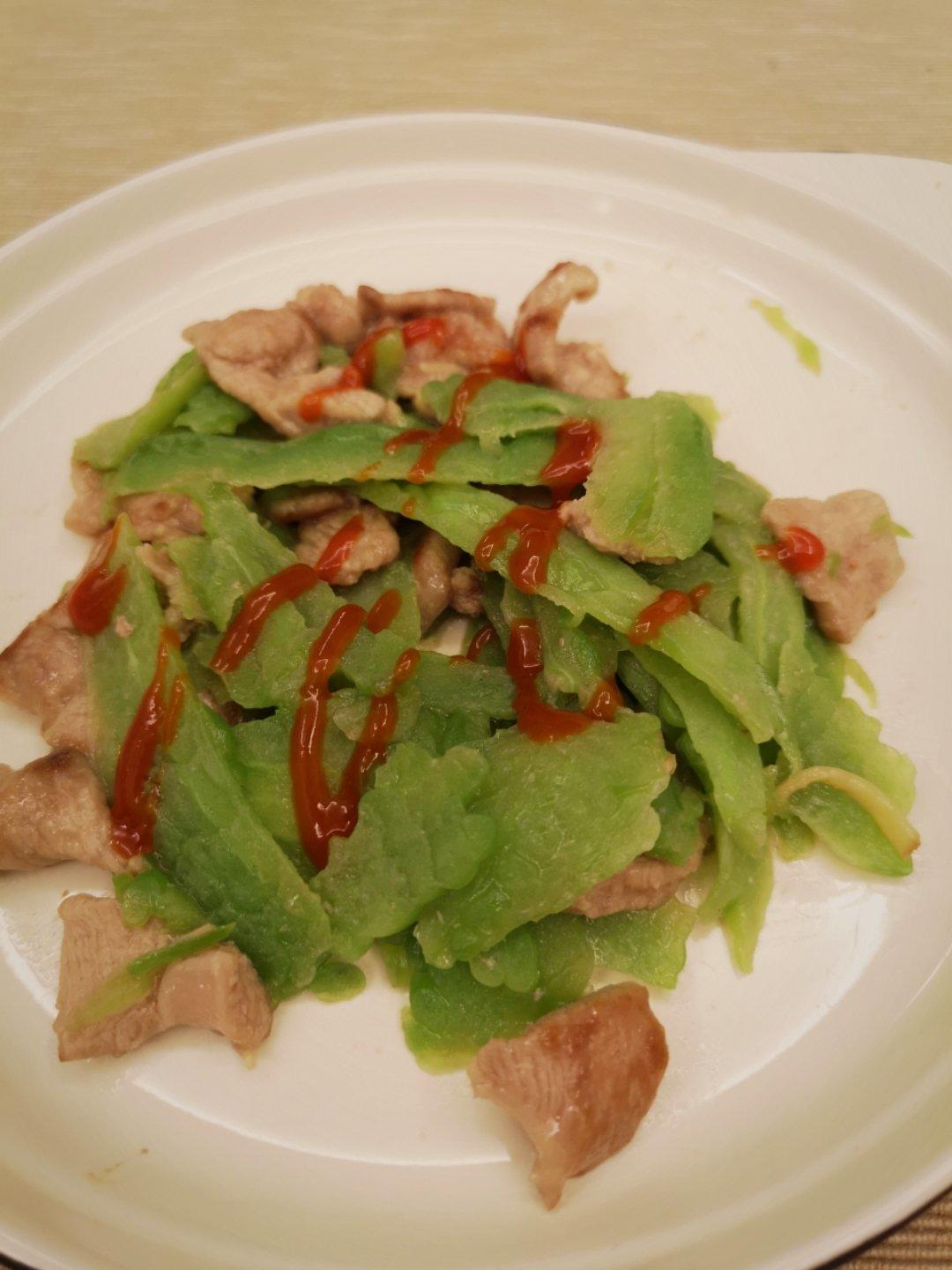 不是特别苦的苦瓜炒肉