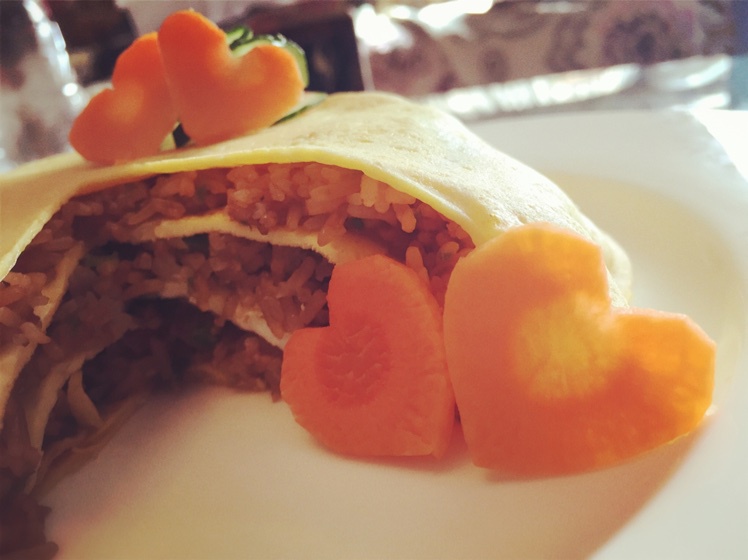 适合各种节日的千层蛋包饭