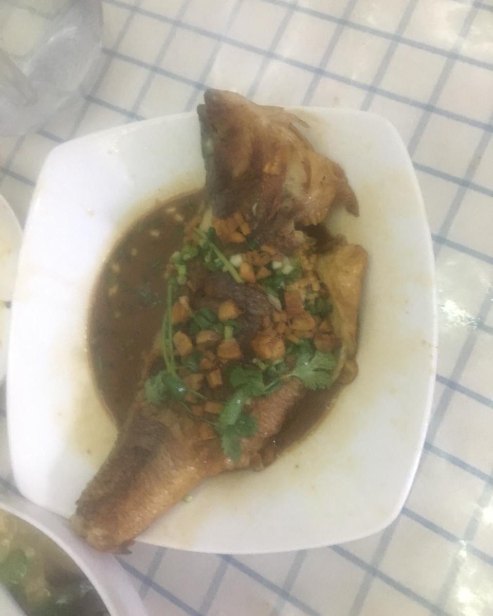干烧鲈鱼