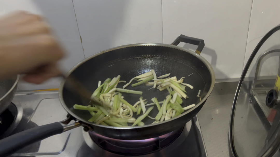 比肉还好吃的手撕杏鲍菇