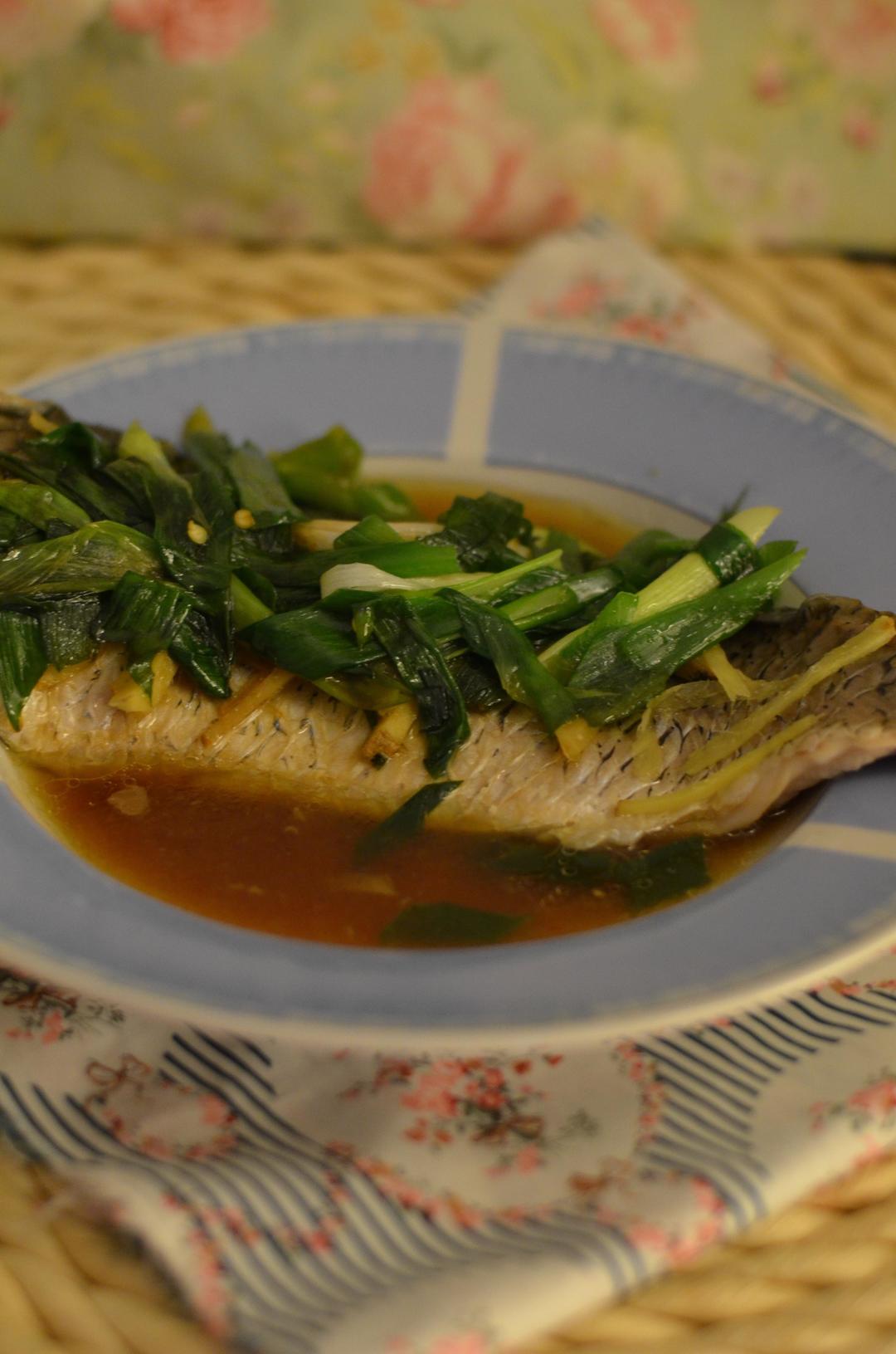 清蒸草鱼的做法
