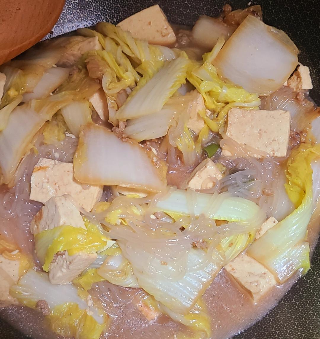 冬季最爱的家常菜！大白菜炖大豆腐或干豆腐