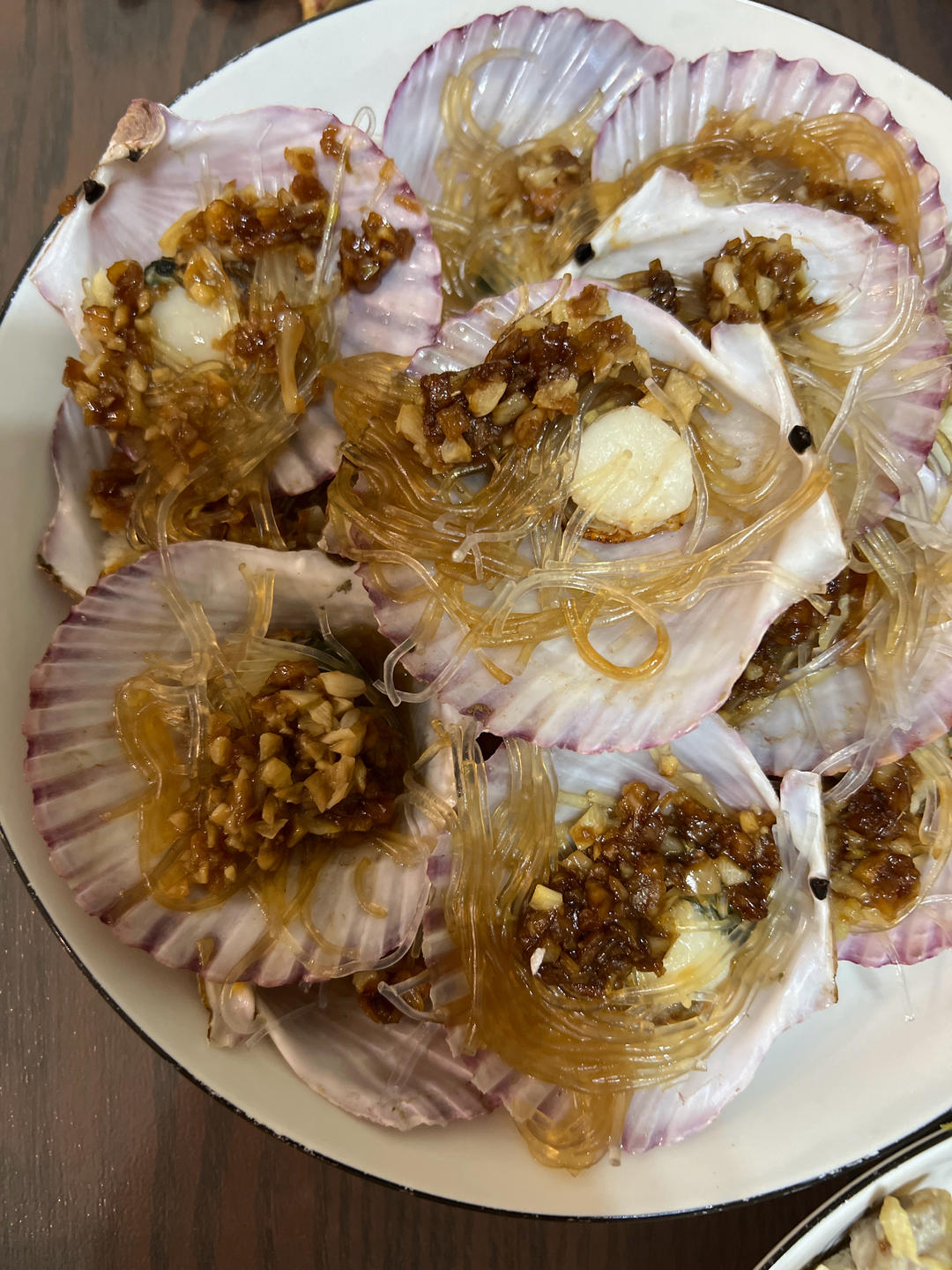 零失败的蒜蓉粉丝蒸扇贝