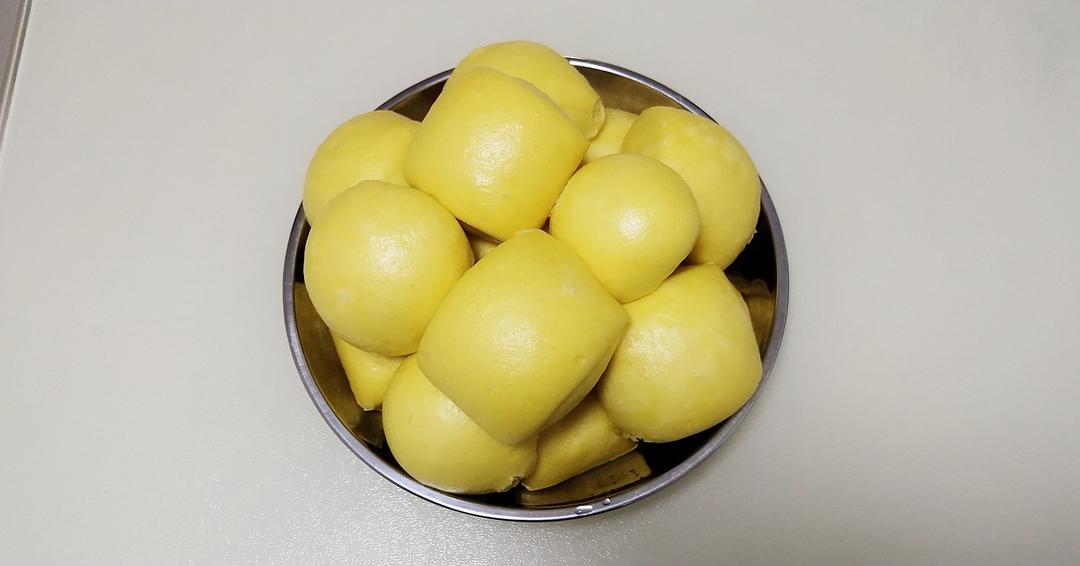 新手也可以--详解如何做出人见人爱、金黄的南瓜馒头