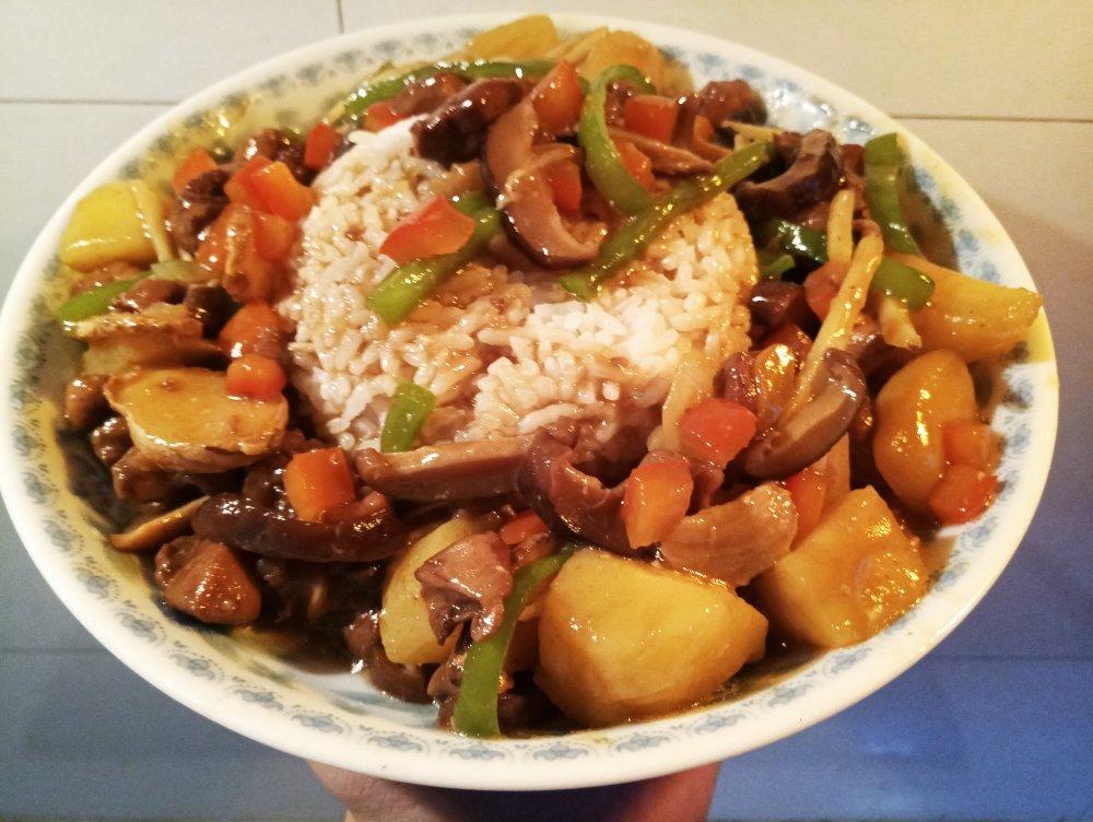 秒杀饭馆味道的【黄焖鸡米饭】