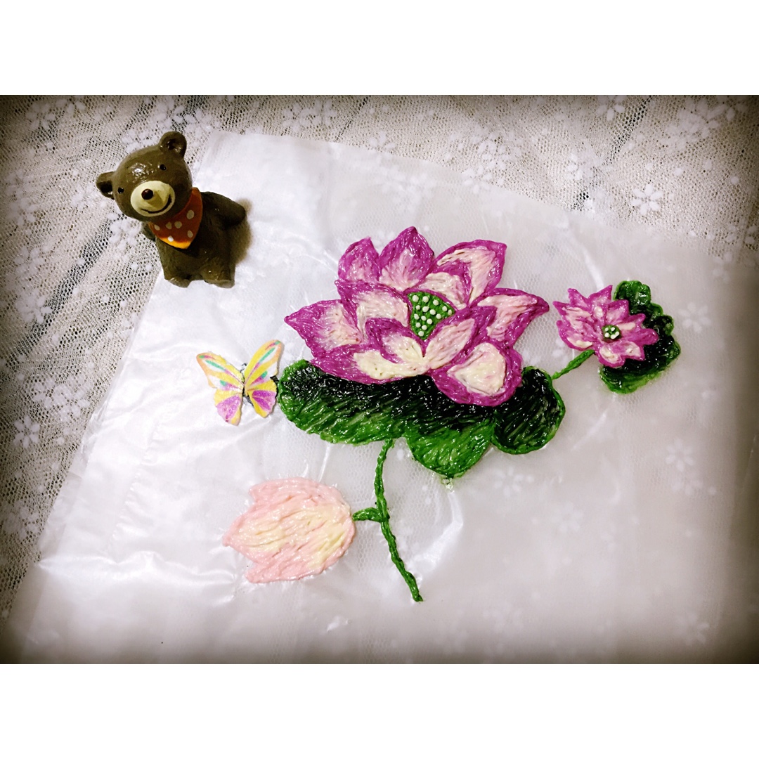 奶油霜刺绣蛋糕