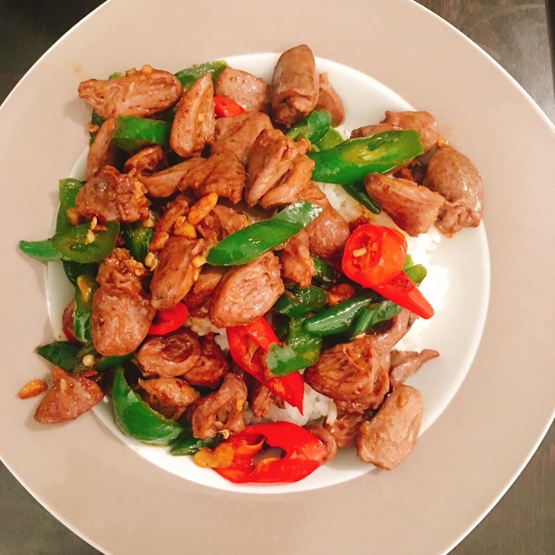 爆炒青椒鸡心