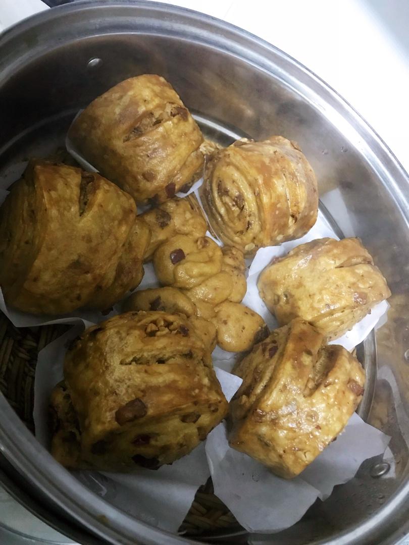 有料的红糖馒头（土豪包）