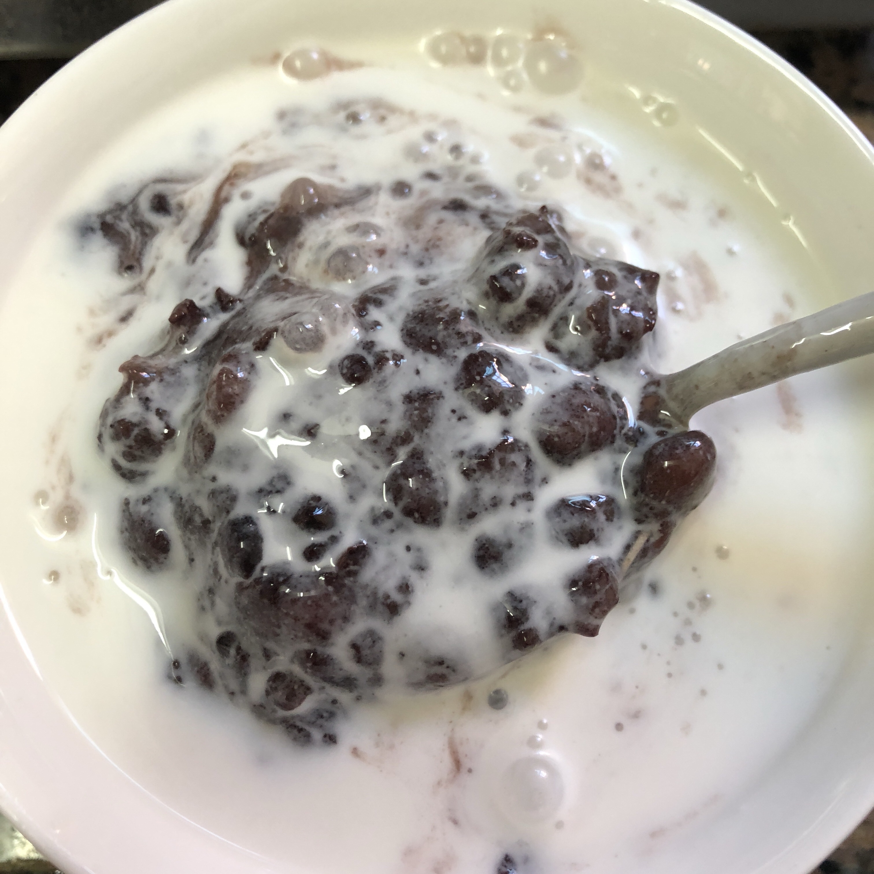 紫米红豆西米椰奶露的做法