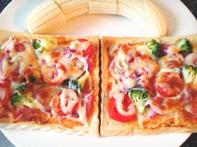 吐司培根小批萨