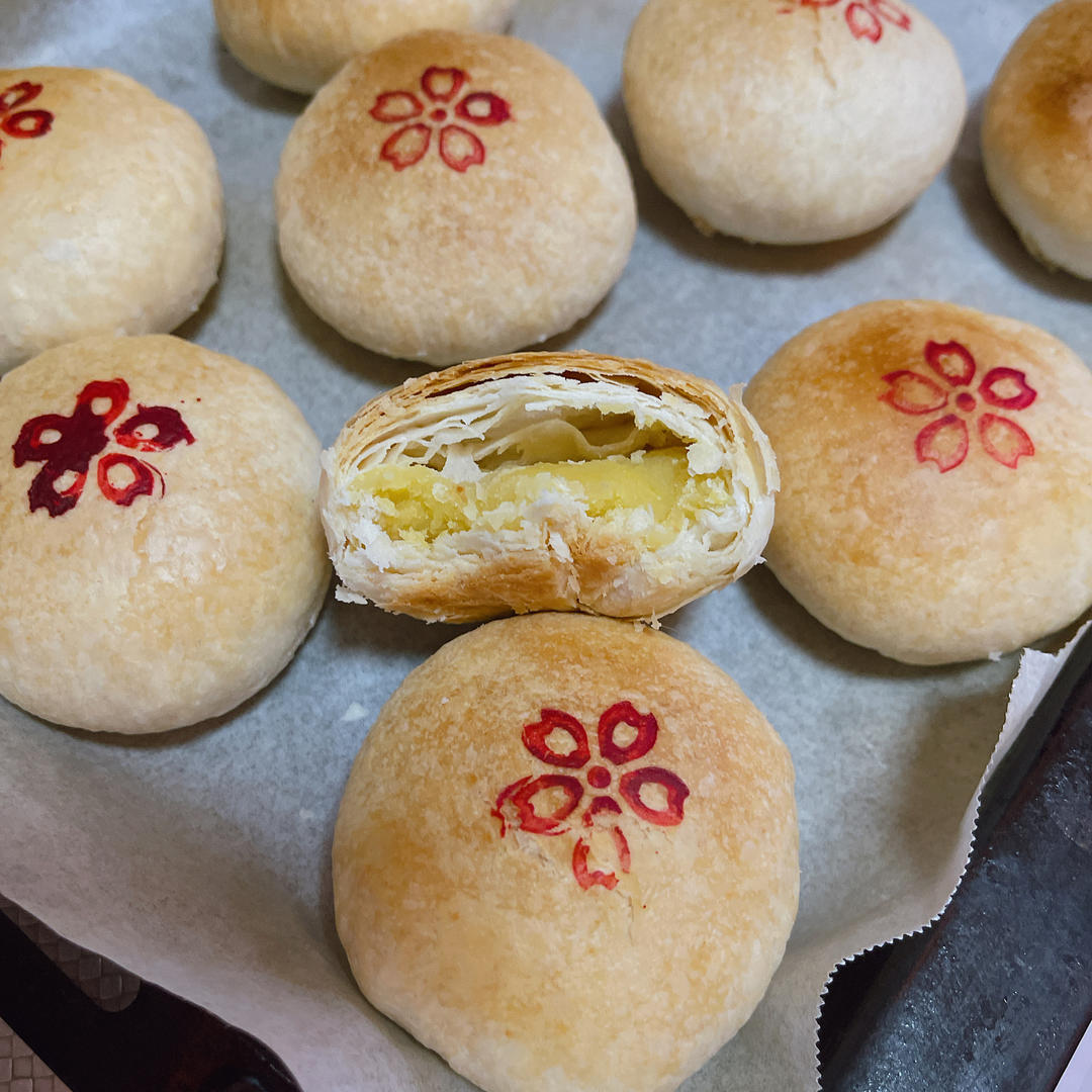 酥皮绿豆饼   酥得掉渣渣