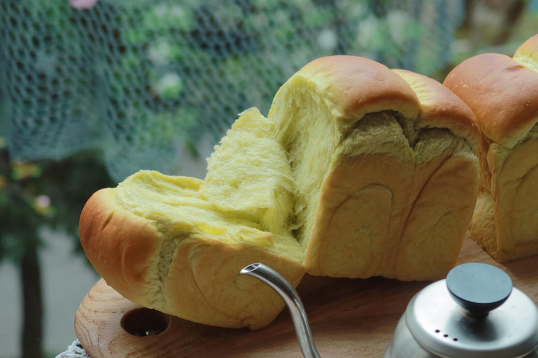 奶香纯粹的重料淡奶油吐司