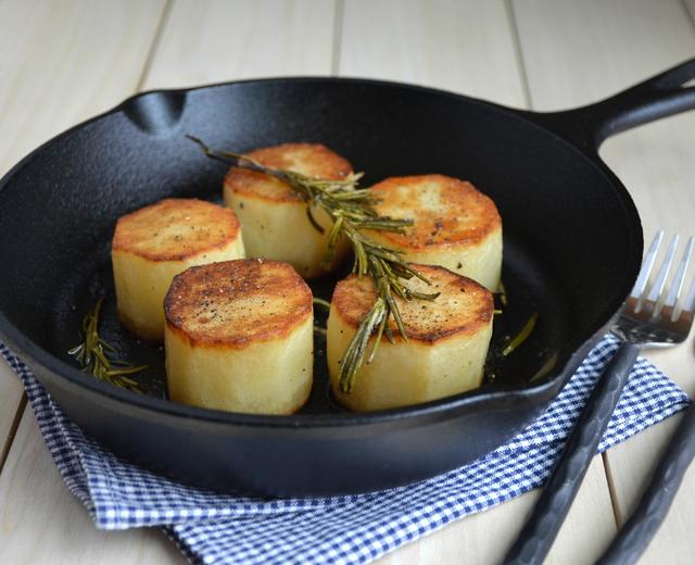 Fondant Potatoes-迷迭香烤土豆/方旦土豆的做法