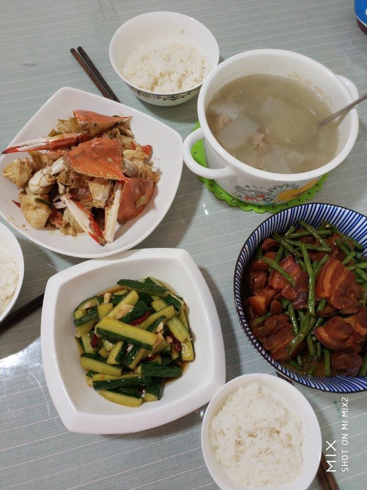 得意小洋洋做的午餐2018年8月18日