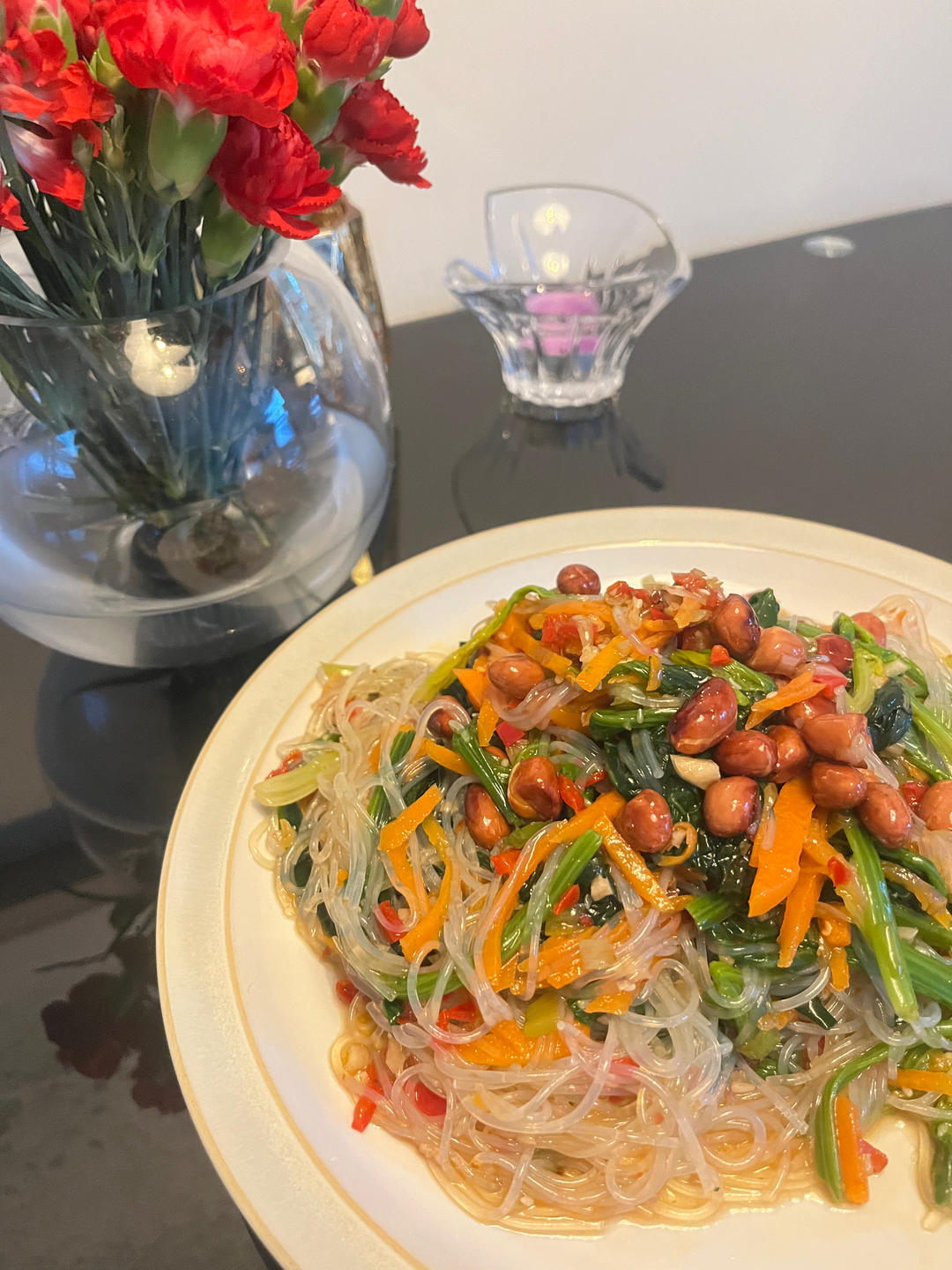 凉拌菠菜粉丝的做法