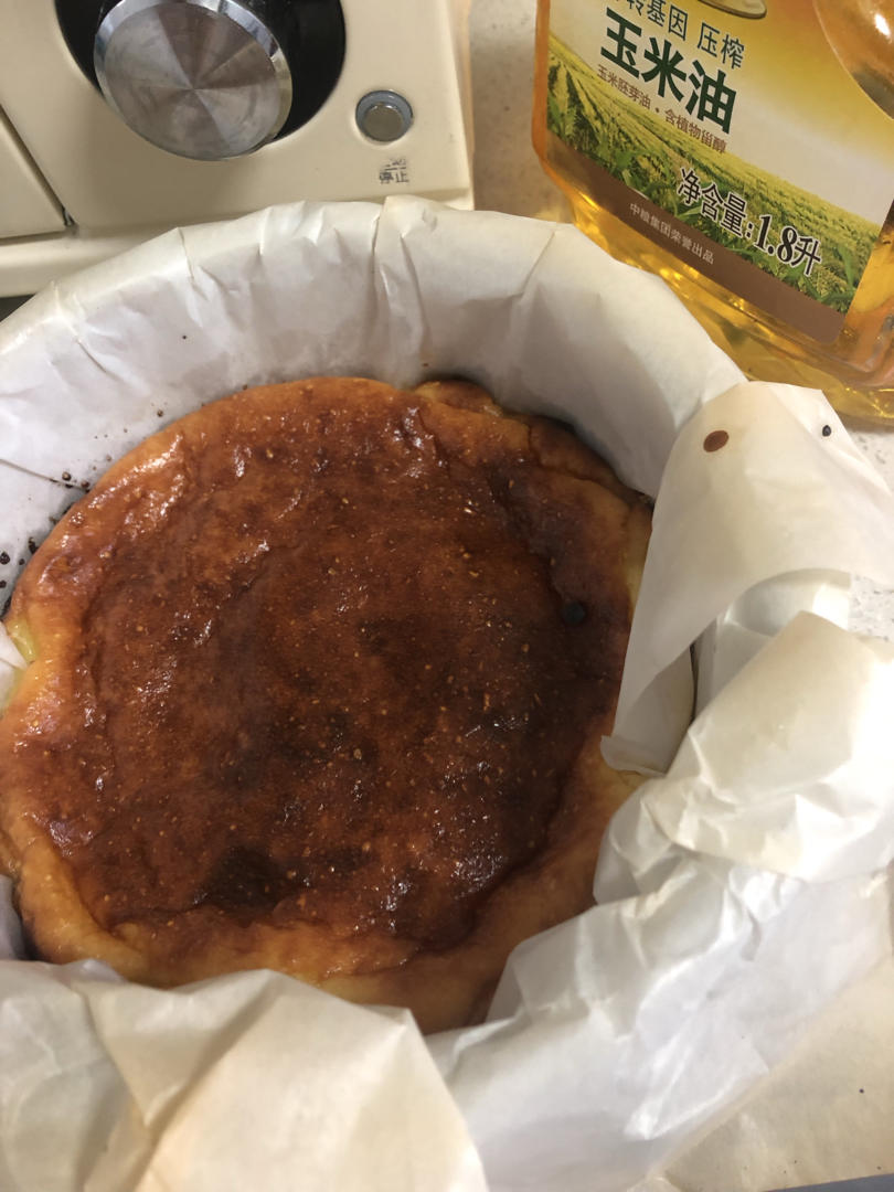 巴斯克式烤芝士蛋糕[超简单][搬运]