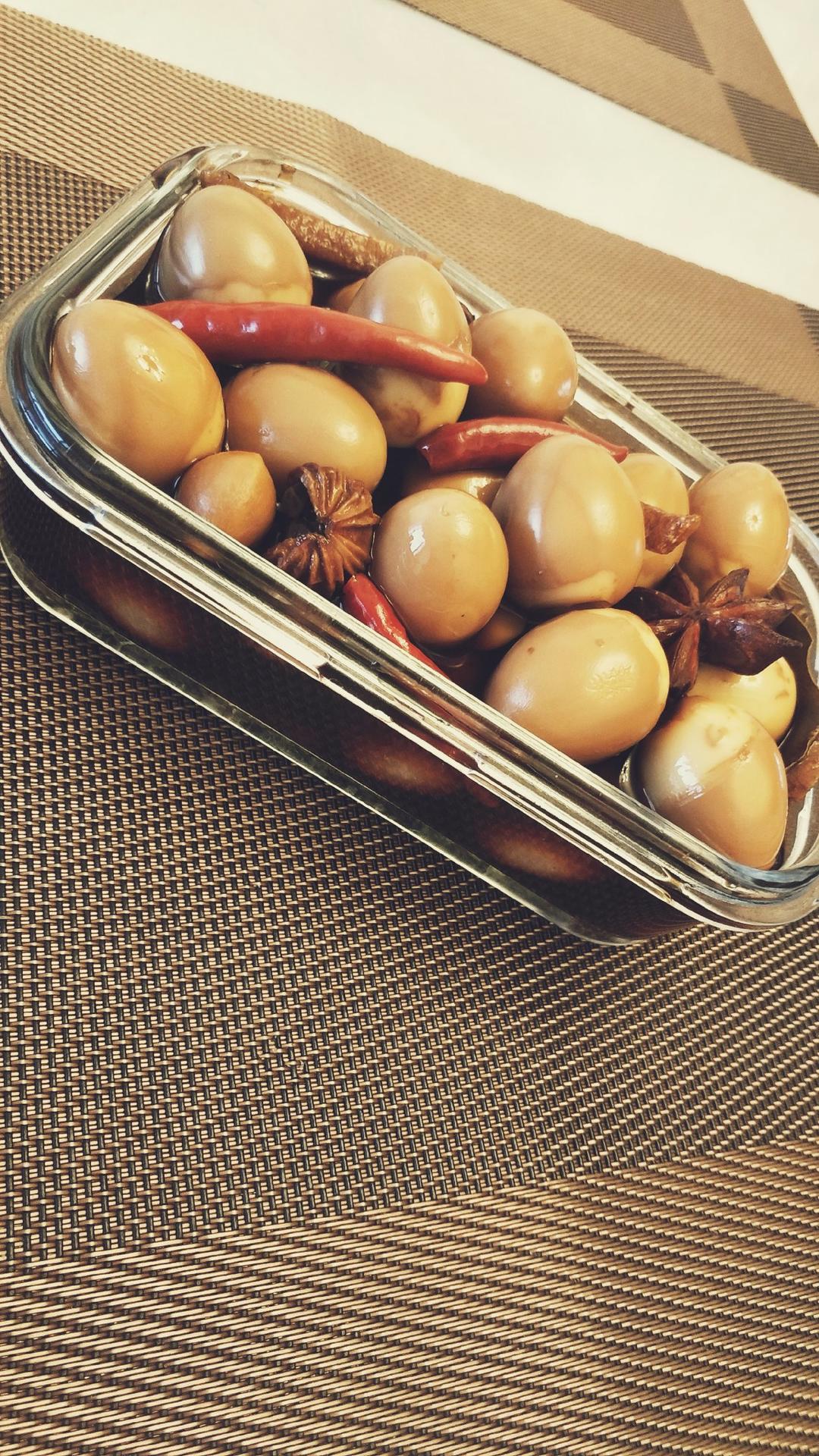 乡巴佬卤鹌鹑蛋