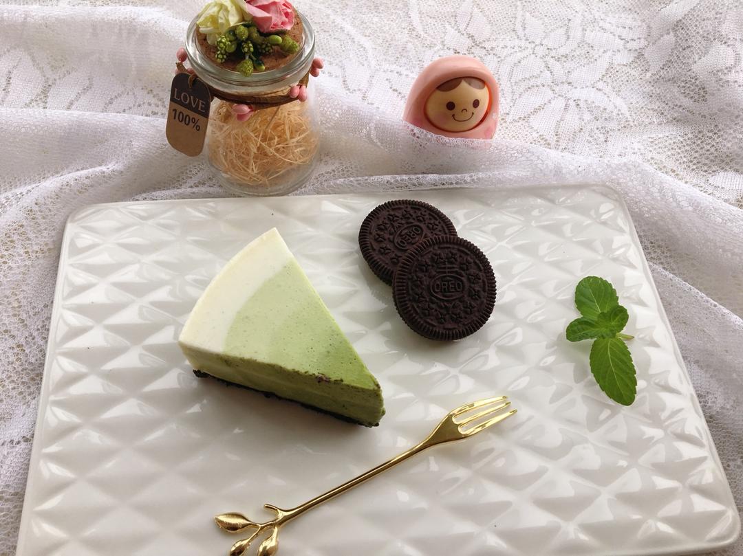 渐变抹茶慕斯蛋糕：我Amanda带着既美又作的抹茶甜点又来了！【曼食慢语】