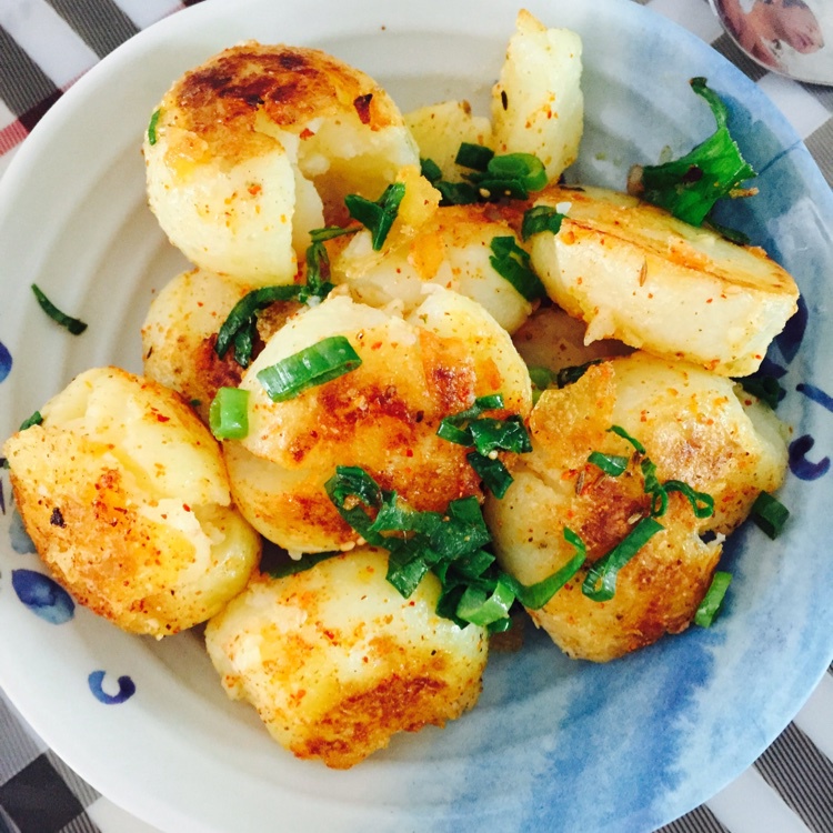 孜然香辣小土豆 Dry Fried Baby Potato