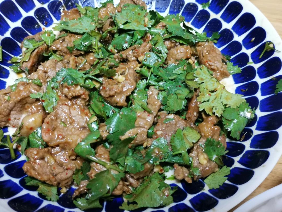 香菜拌牛肉