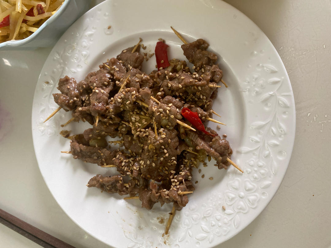 小朋友最爱～外焦里嫩牙签牛肉