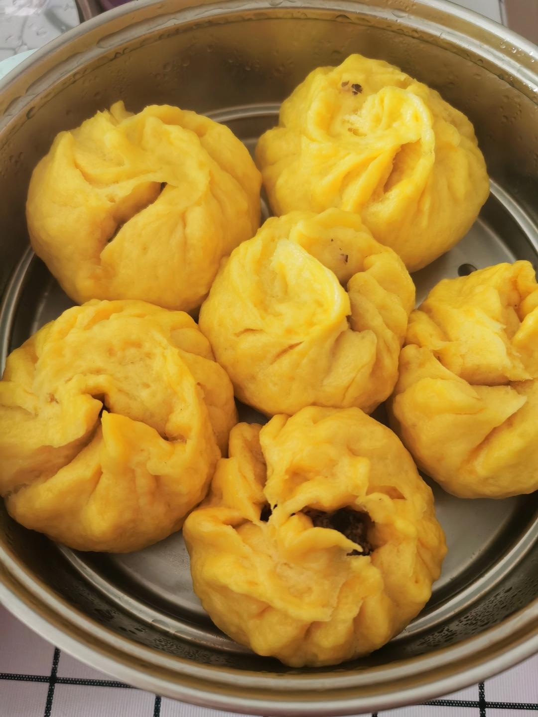 玉米面包子