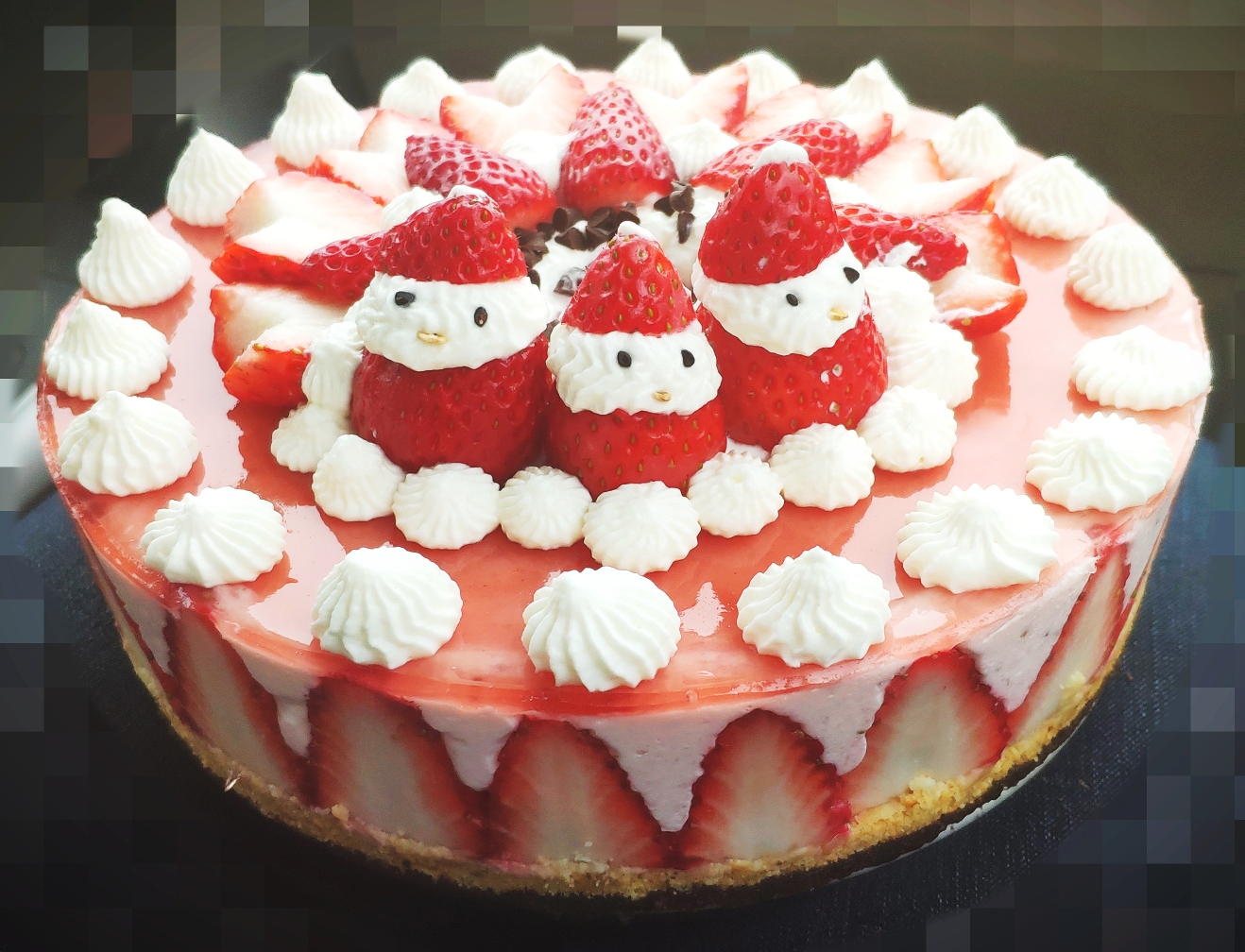 草莓慕斯蛋糕（8寸）的做法