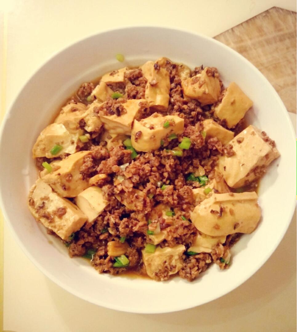 简易香菇肉沫焖豆腐