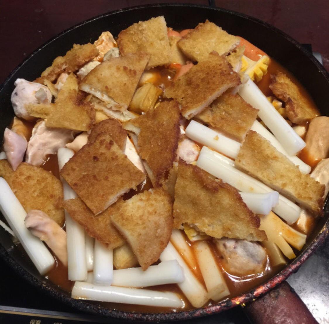 欧巴来了韩式年糕火锅的做法