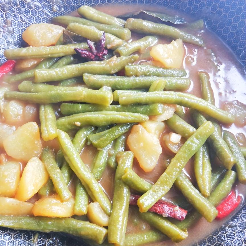 豆角炖土豆的做法