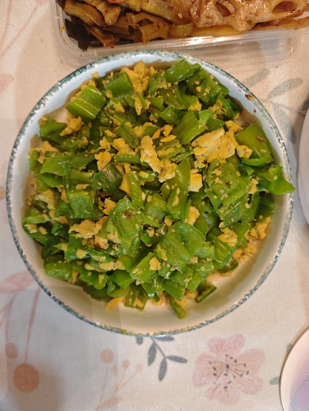 快手菜：青椒炒鸡蛋🥚