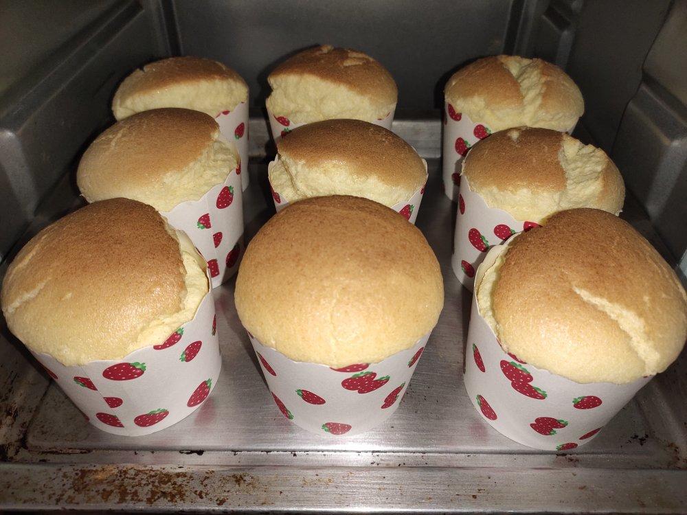 纸杯蛋糕 8寸戚风蛋糕的量