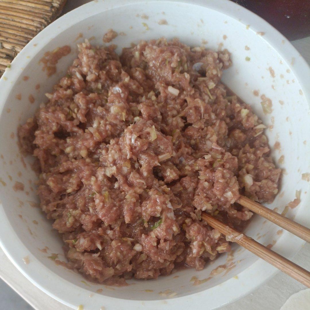 牛肉芹菜饺子
