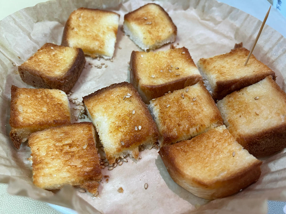 蜂蜜黄油烤吐司「空气炸锅」🍞超快手简单小甜品