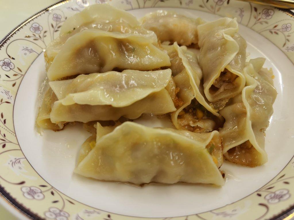 三鲜锅贴