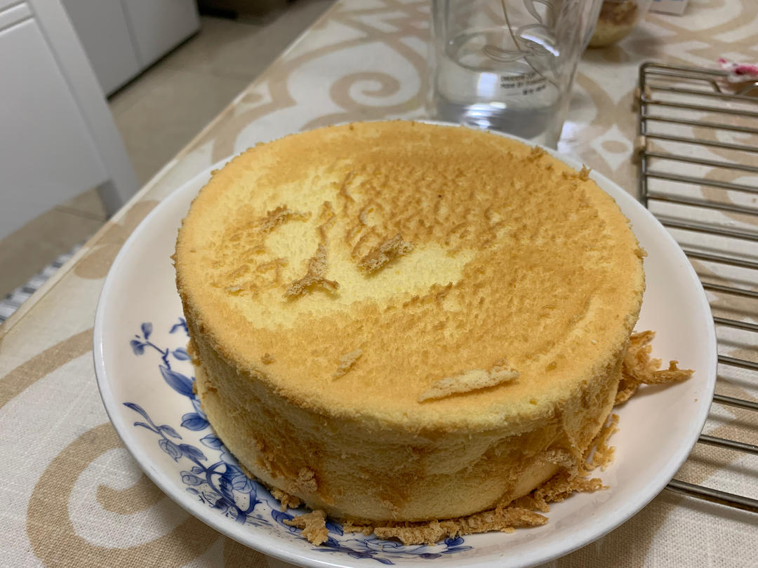 六寸戚风蛋糕(掌握这几点，做戚风就跟煮米饭一样简单)