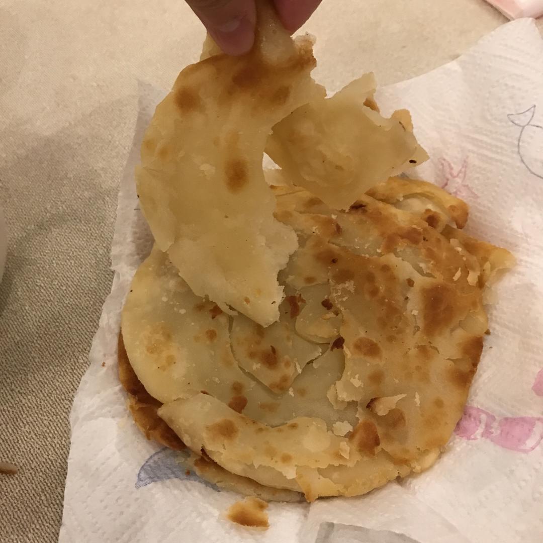 家常饼，饼类食品的基础款，步骤超详细，不怕学不会。