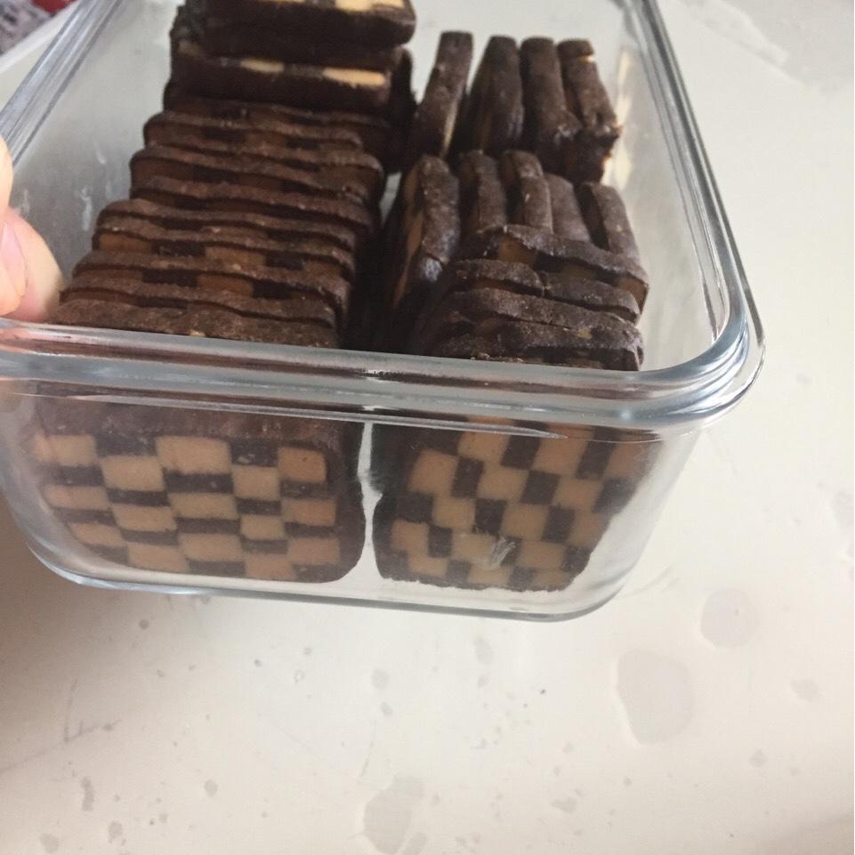 巧克力杏仁奶油棋盘饼干