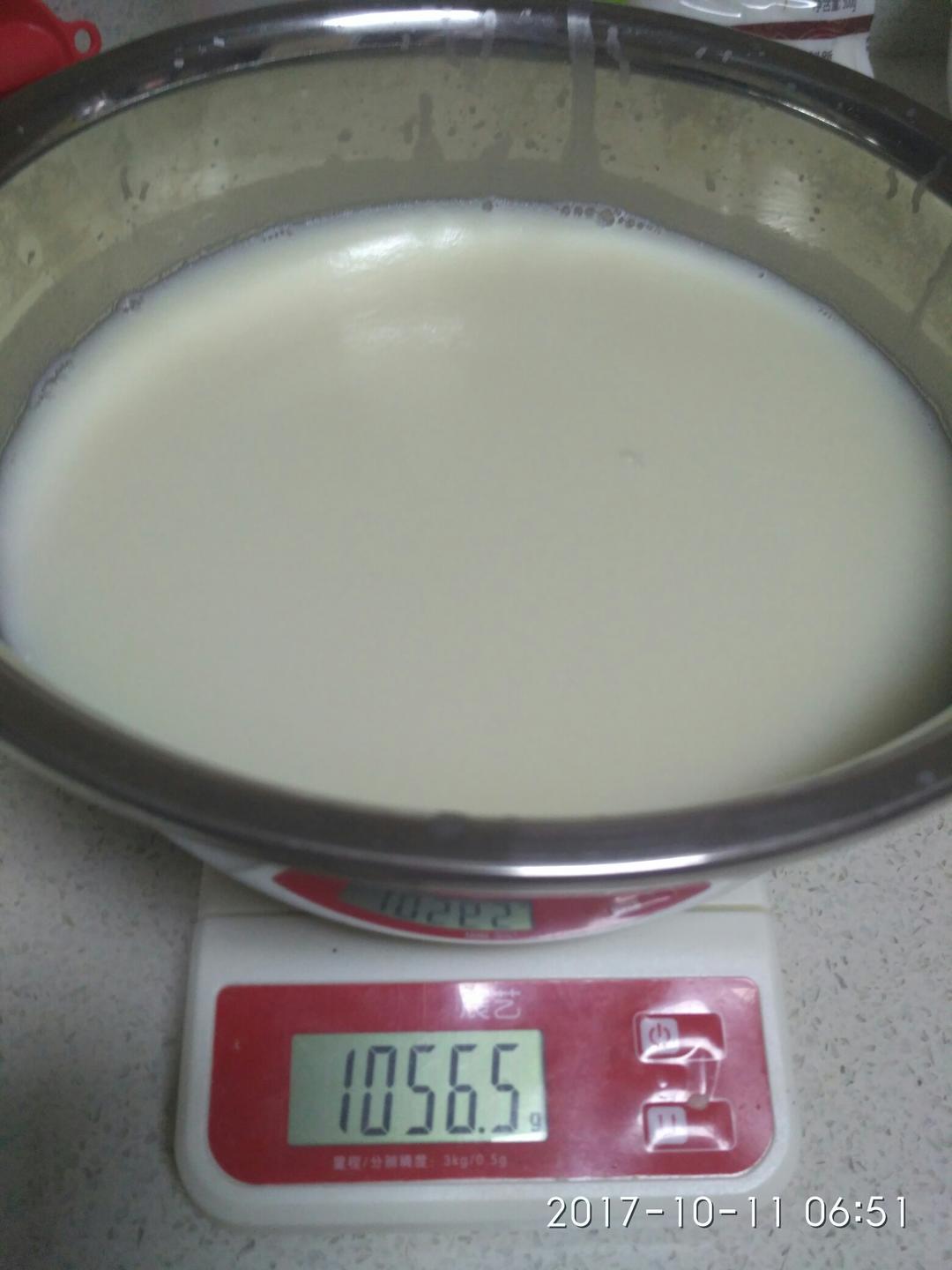 纯奶手撕吐司的做法 步骤1