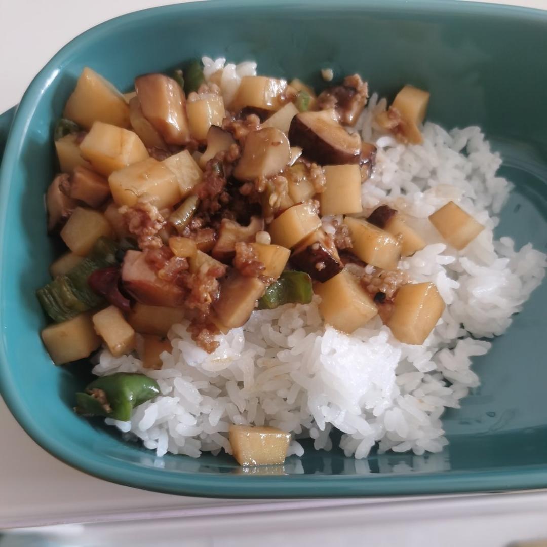 ㊙️香菇土豆肉沫拌饭❗️比外卖还好吃