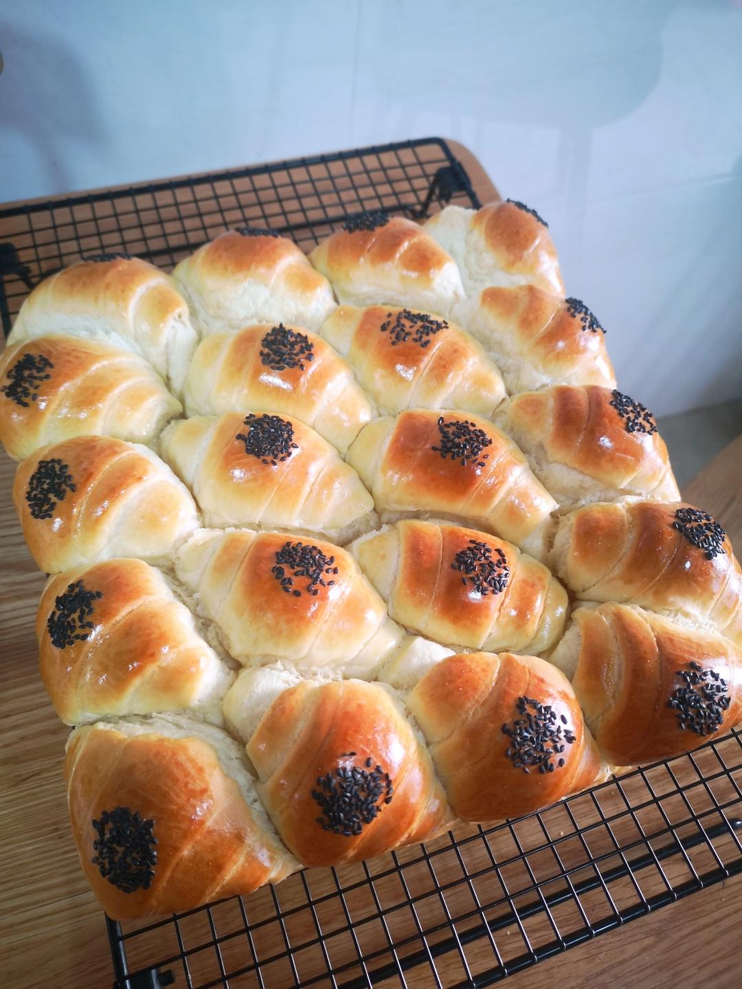 牛奶面包卷（直接法）