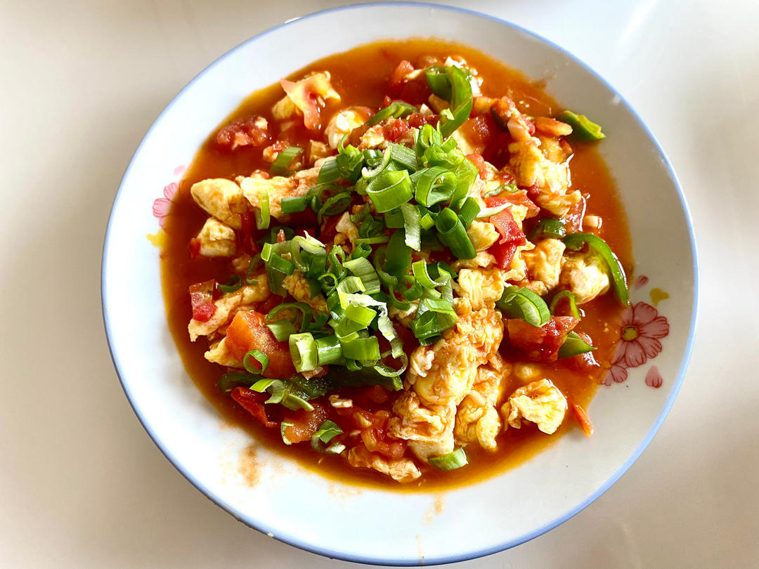 番茄炒鸡蛋（超浓的番茄味）