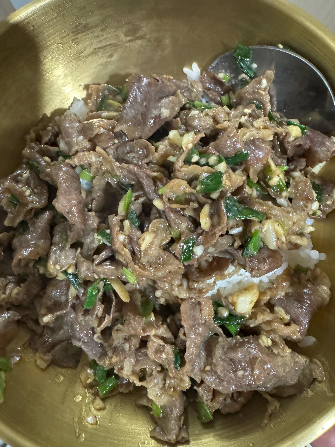 ✅挑战365天晚餐不重样第129天:盐葱牛肉饭‼️